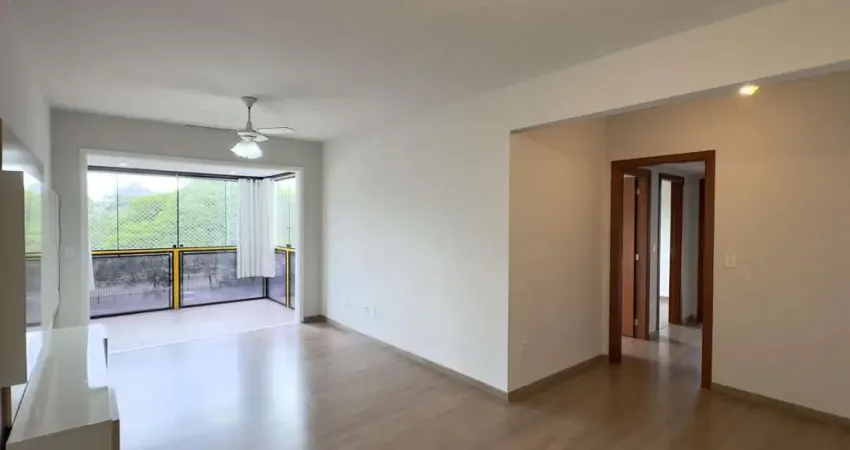 Apartamento de 95m², 3 dormitório com suíte e vaga de garagem no menino deus