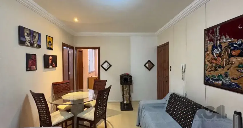 Apartamento 1 dormitório próximo à orla do guaíba no centro histórico