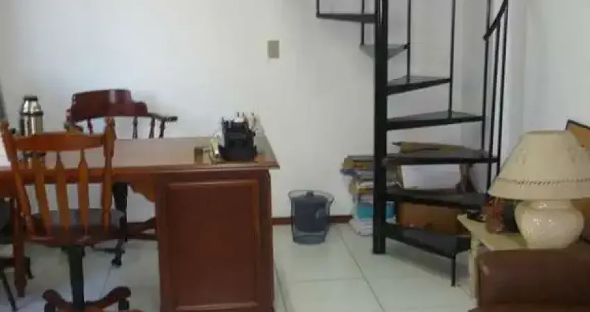 Sala comercial para alugar na Rua Washington Luiz, 552, Centro Histórico, Porto Alegre