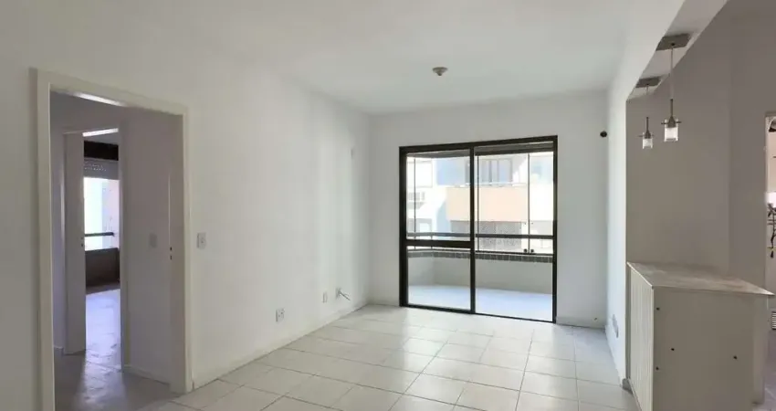 Cobertura com 174m² de frente 3 dormitórios em ótima localização no menino deus