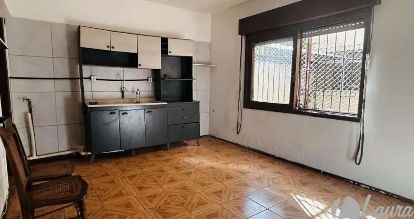 Apartamento semimobiliado de 29m² de 1 dormitório no centro histórico