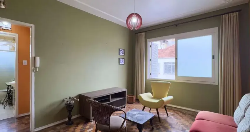 Apartamento mobiliado de 1 dormitório no miolo do menino deus