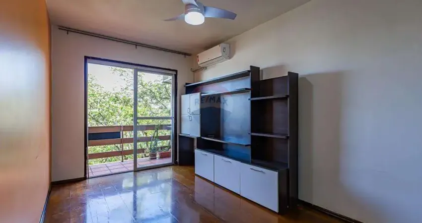 Apartamento de 1 dormitório com garagem fechada de 45 m² no são sebastião.