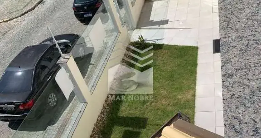 Sobrado de 2 quartos, no bairro balneário perequê , em porto belo