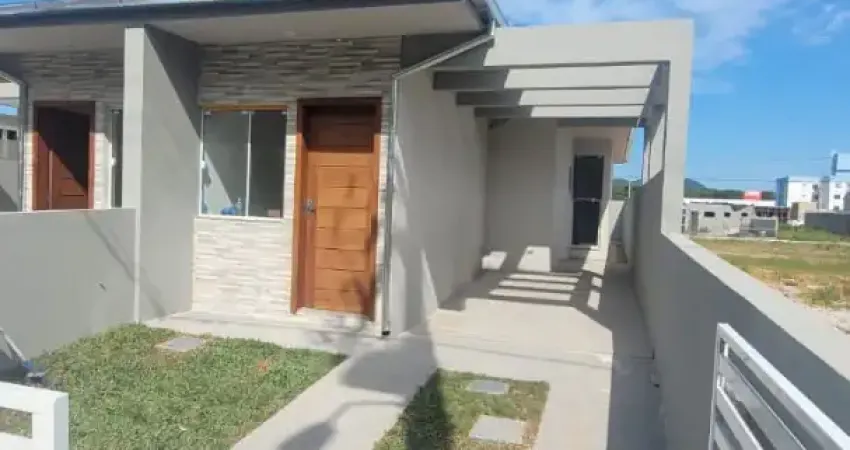 Casa geminada - r$ 410 mil são josé ️ 2 dormitórios (1 suíte) ️ sala e cozinha conjugadas ️ área de serviço ️ corredor lateral até os fundos ️ terreno fundos vaga de garagem