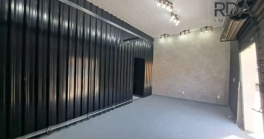 Salão comercial de alto padrão no centro de indaiatuba-sp: 2 salas, 1 banheiro e 80m² de área disponíveis!