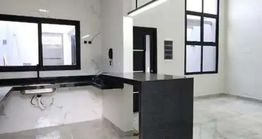 Venha se encantar com essa maravilhosa casa! com 3 quartos, incluindo uma suíte, você terá todo o conforto e privacidade que sua família merece.