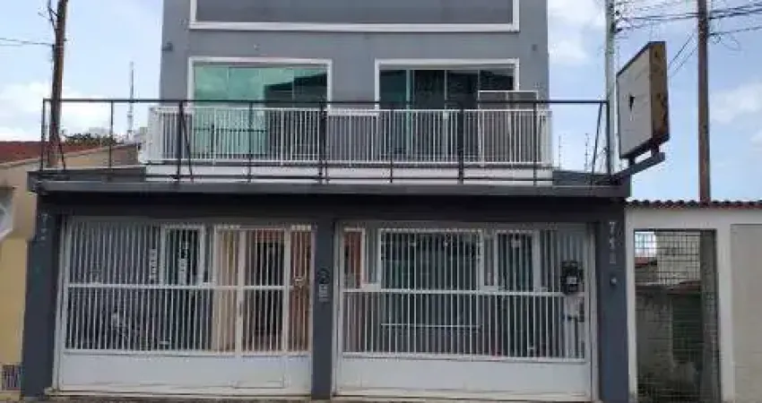 Imóvel no bairro cidade nova em ótima localização com 3 dormitórios sendo 2 suíteá, banheiro social, sala de estar, sala de tv, copa e cozinha, dispen