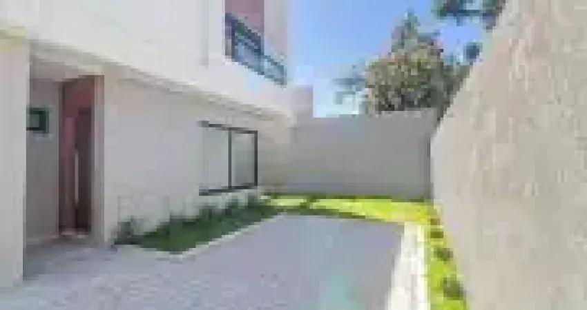 Sobrado para venda com 121 metros quadrados com 3 quartos em uberaba - curitiba - pr