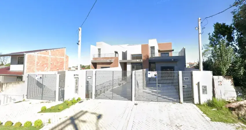 Sobrados alto padrão na região do barreirinha, com ótima localização.