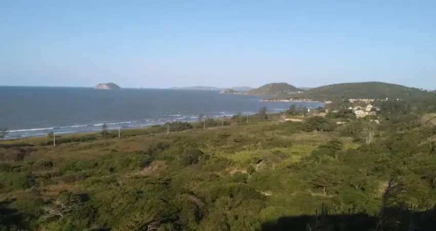Lindo terreno com vista para o mar!!! em armação dos búzios/rj.