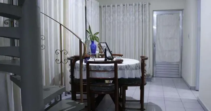 Casa com 6 quartos à venda na Rua Itaibi, 81, Vila Gumercindo, São Paulo