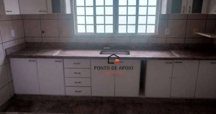 Casa com 3 dormitórios à venda, 188 m² por r$ 700.000 - universitário - uberaba/mg