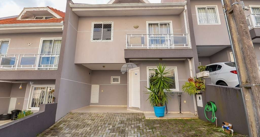 Casa em condomínio fechado com 3 quartos à venda na Avenida Monteiro Tourinho, 938, Tingui, Curitiba