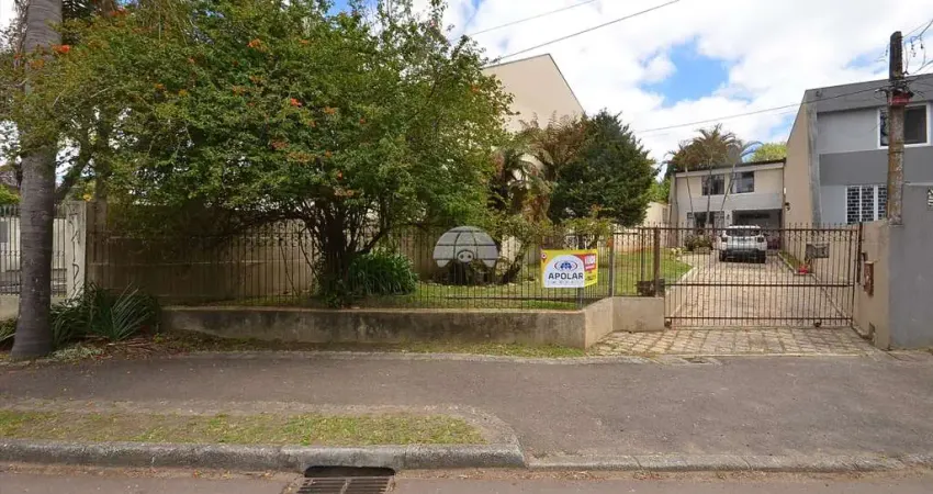Casa com 3 quartos à venda na Rua Amadeu Assad Yassim, 85, Bacacheri, Curitiba