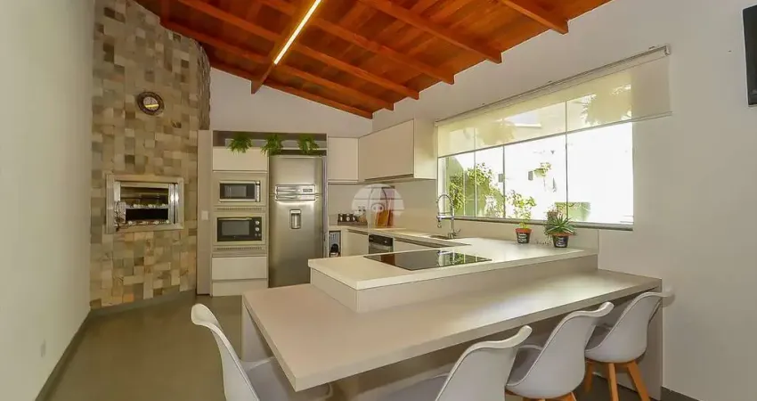 Casa com 3 quartos à venda na Rua Rio Pelotas, 103, Bairro Alto, Curitiba