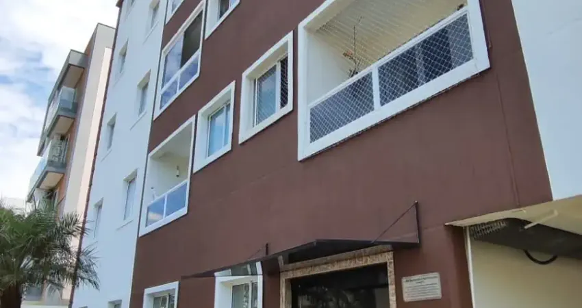 Vendo apartamento com 3 quartos (1 suíte + 2 quartos) em excelente localização no santo antônio!