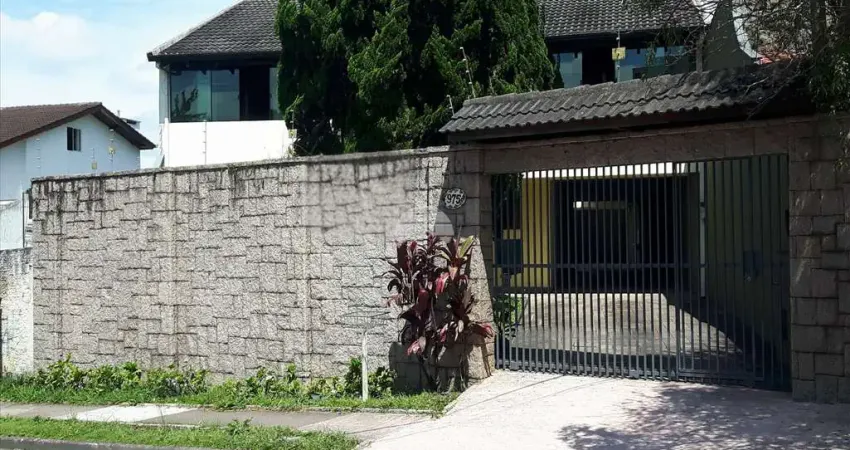 Casa com 5 quartos à venda na Rua Vereador Washington Mansur, 975, Ahú, Curitiba