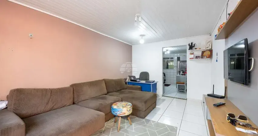 Casa com 2 quartos à venda na Rua Ilha de Marajó, 91, Pinheirinho, Curitiba