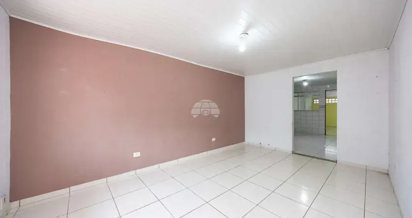 Casa com 2 quartos à venda na Rua Ilha de Marajó, 91, Pinheirinho, Curitiba