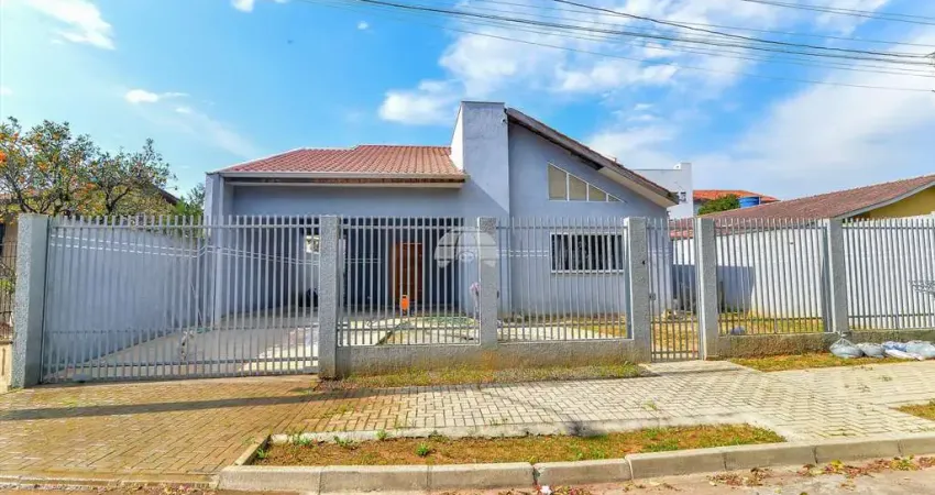 Casa com 3 quartos à venda na Rua Flávio Dallegrave, 8458, Barreirinha, Curitiba
