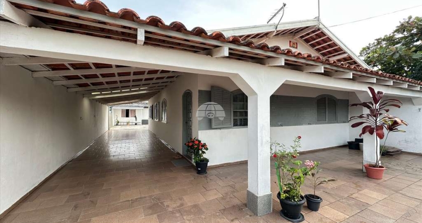 Casa com 4 quartos à venda na Avenida Praia Grande, 137, Praia Grande, Matinhos