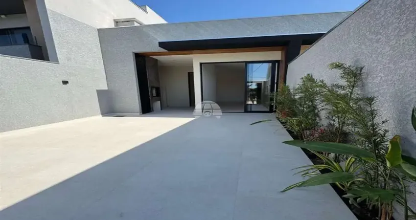 Casa com 3 quartos à venda na Avenida Praia Grande, 517, Praia Grande, Matinhos