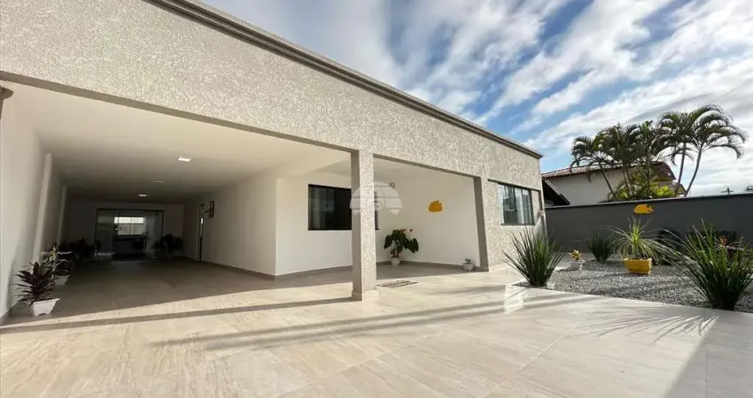 Casa com 5 quartos à venda na Rua Osíris Ricardo Dos Santos, 899, Solymar, Matinhos