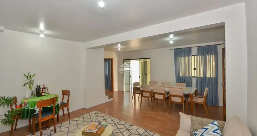 Casa com 3 quartos à venda na Rua Izidoro Siedeliski, 369, Novo Mundo, Curitiba
