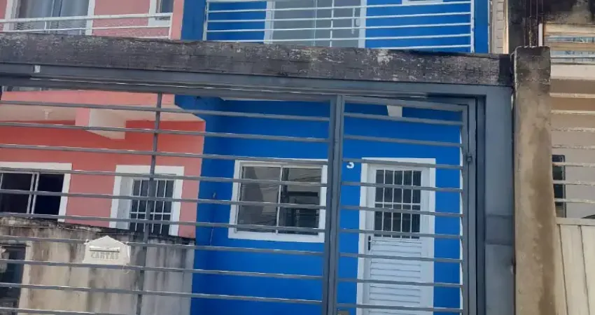 Sobrado á venda com 2 dormitório, dois banheiros itapevi são paulo