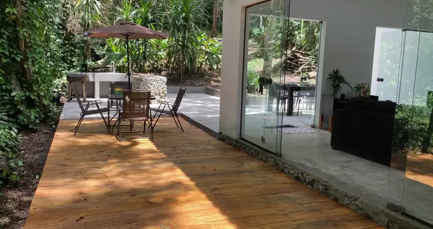 Chácara á venda  com 2 dormitórios com casa reformada em itapevi