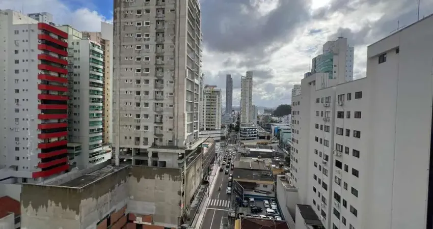 Apartamento 3 dormitórios para Venda em Balneário Camboriú, CENTRO, 3 dormitórios, 1 suíte, 2 banheiros, 2 vagas