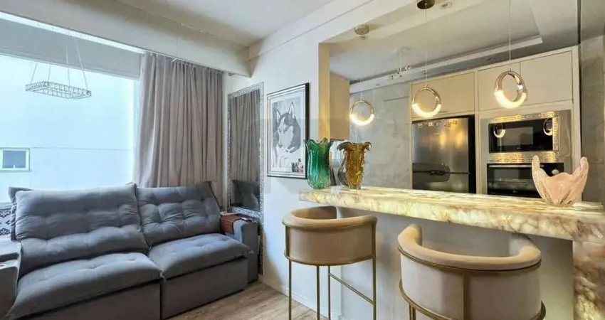 Apartamento 2 dormitórios para Venda em Balneário Camboriú, CENTRO, 2 dormitórios, 2 banheiros, 1 vaga