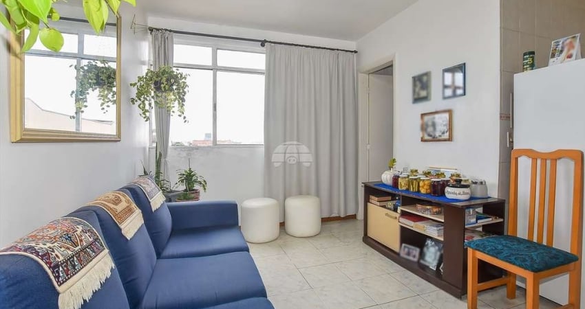 Apartamento com 1 quarto à venda na Rua José Fabiano Barcik, 453, Cajuru, Curitiba