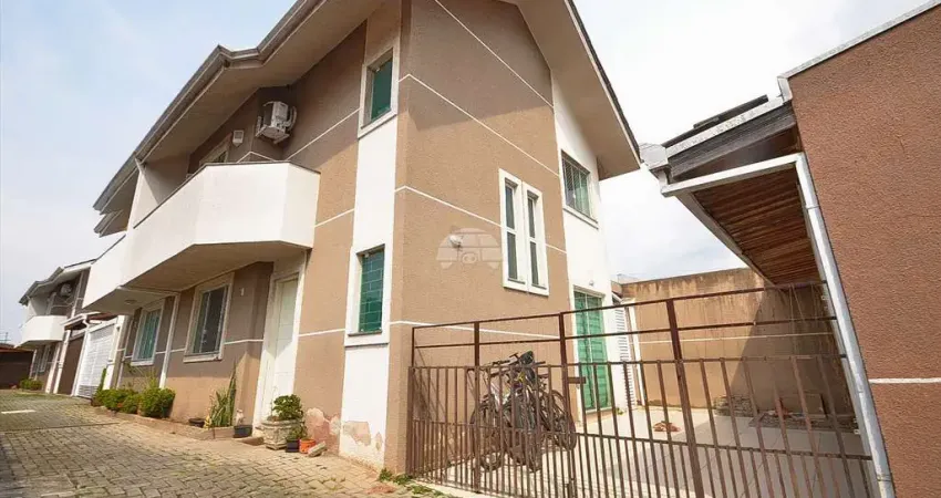Casa em condomínio fechado com 3 quartos à venda na Rua Pedro Eloy de Souza, 1975, Bairro Alto, Curitiba