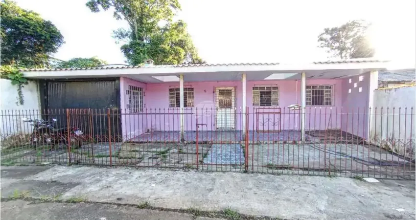 Casa com 3 quartos à venda na Rua Bagé, 05, Boqueirão, Guarapuava