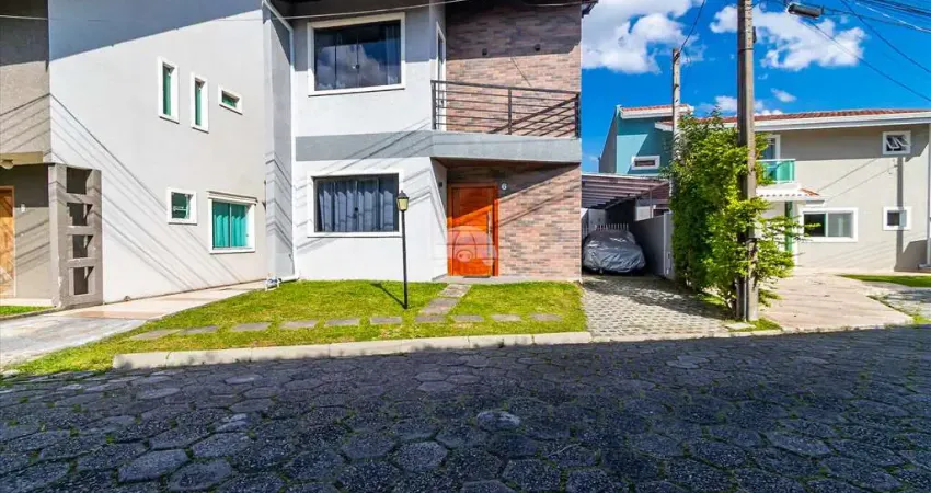 Casa em condomínio fechado com 4 quartos à venda na Avenida Senador Salgado Filho, 6755, Uberaba, Curitiba