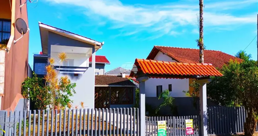 Casa com 3 quartos à venda na Rua Presidente Lincoln, 952, Brasília, Itapoá