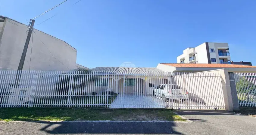 Casa com 3 quartos à venda na Rua José do Patrocínio, 583, Afonso Pena, São José dos Pinhais