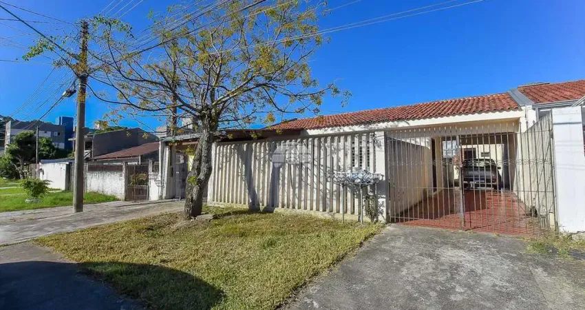 Casa com 5 quartos à venda na Rua Natal, 213, Cajuru, Curitiba