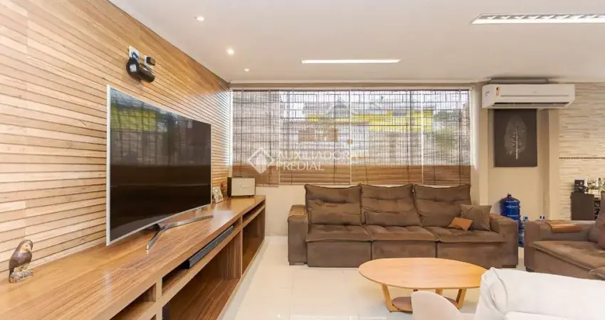 Casa com 3 quartos à venda na Rua Quinze de Outubro, 61, Centro, Pinhais