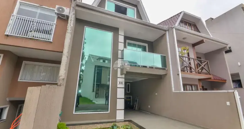 Casa em condomínio fechado com 3 quartos à venda na Alameda Nossa Senhora do Sagrado Coração, 444, Pinheirinho, Curitiba