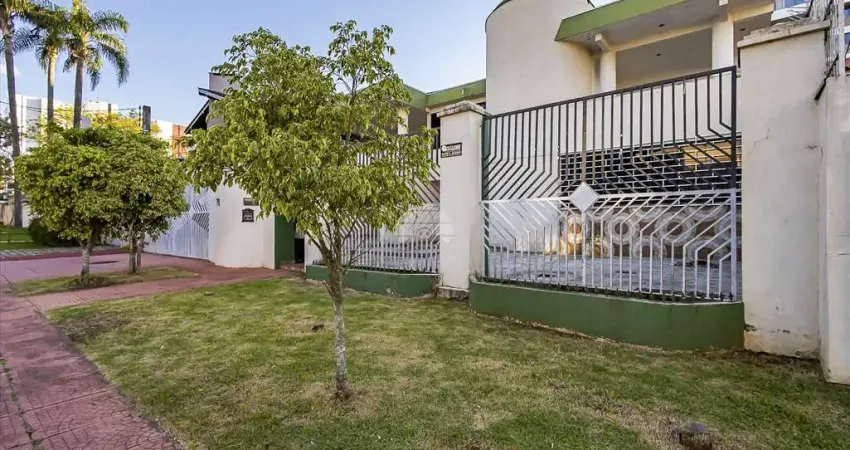 Casa com 7 quartos à venda na Rua Vereador Constante Pinto, 299, Bacacheri, Curitiba