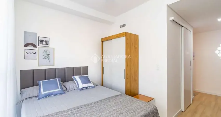 Apartamento com 1 quarto à venda na Rua Lourenço Pinto, 117, Centro, Curitiba