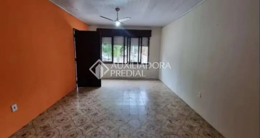 Casa com 3 quartos à venda na Avenida da Cavalhada, 6550, Cavalhada, Porto Alegre