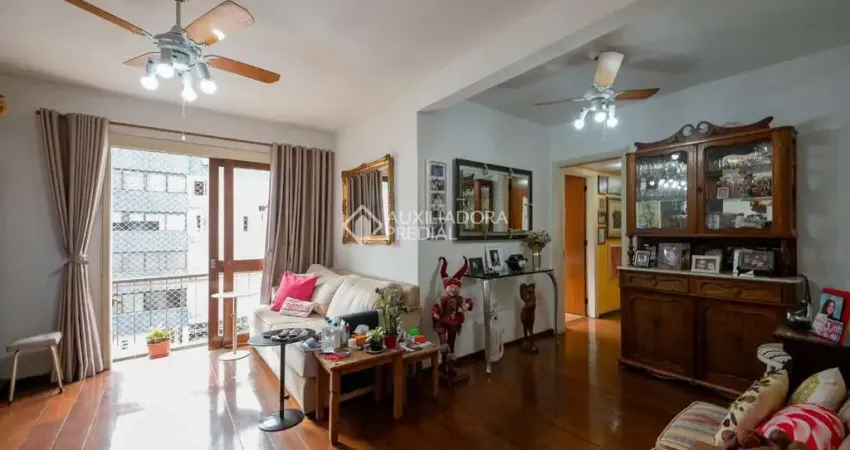 Apartamento com 3 quartos à venda na Rua João Paetzel, 570, Chácara das Pedras, Porto Alegre