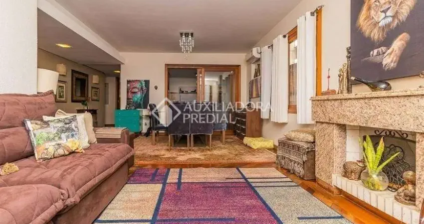 Apartamento com 3 quartos à venda na Rua Murilo Furtado, 215, Petrópolis, Porto Alegre