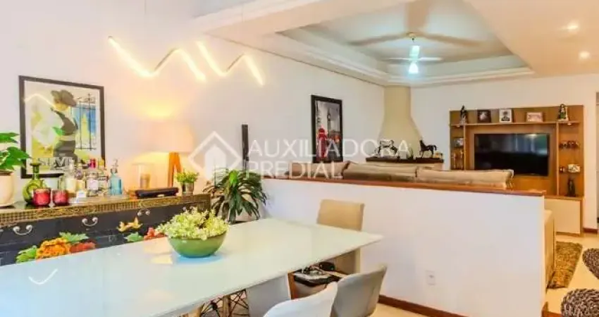 Casa em condomínio fechado com 3 quartos à venda na Rua Francisco Solano Borges, 200, Hípica, Porto Alegre