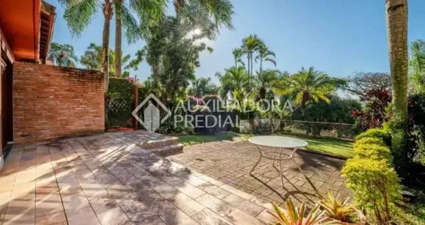 Casa em condomínio fechado com 3 quartos à venda na Rua Doutora Aurora Nunes Wagner, 90, Santa Tereza, Porto Alegre