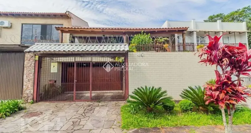 Casa com 4 quartos à venda na Rua Lloyd de Andrade Polidoro, 45, Ipanema, Porto Alegre
